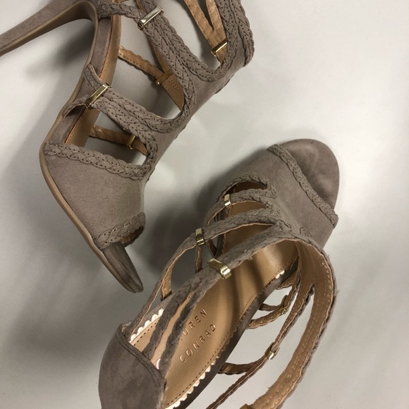 Heels - Picture 1 of 5